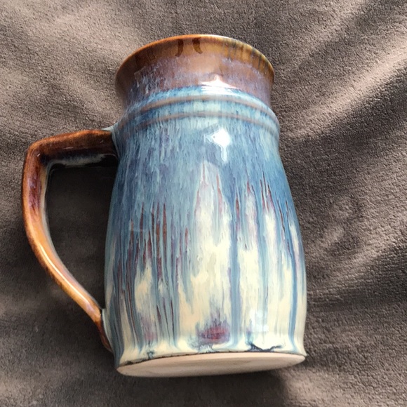 Large handcrafted mug. - Picture 3 of 5